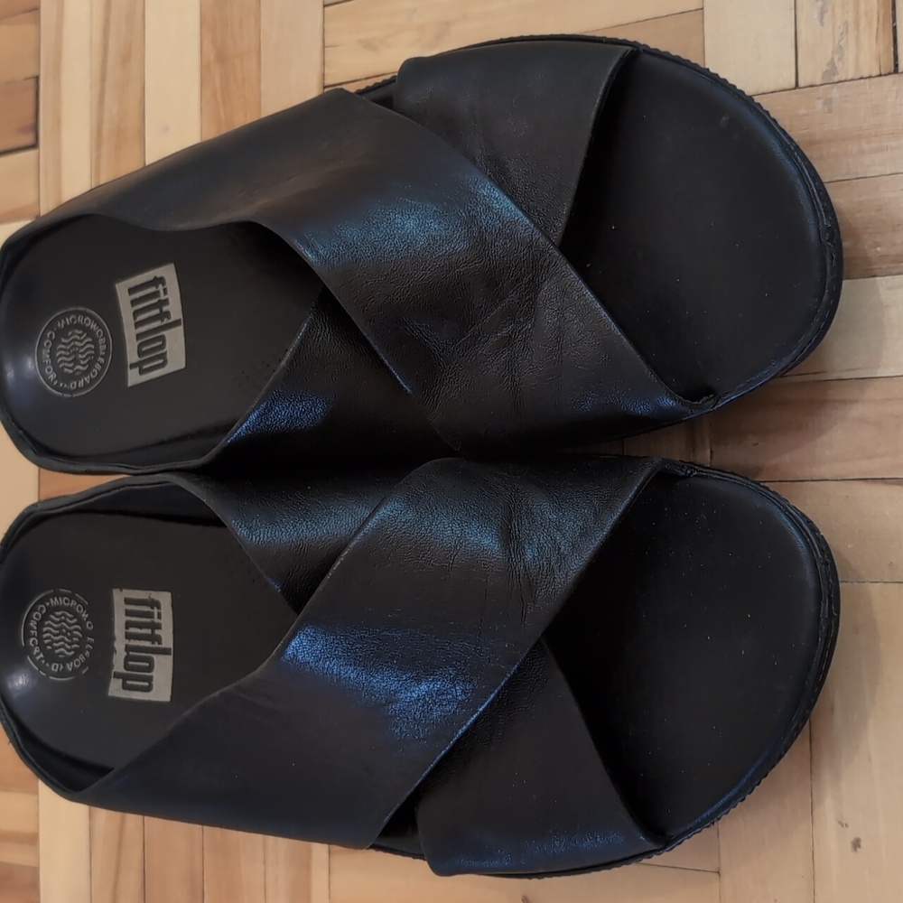 Fitflop KYS Black Leather Slides